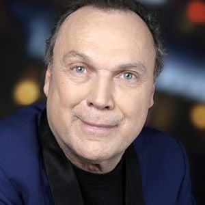 Portrait de Julien Lepers, lors de l'enregistrement de l'émission "Chez Jordan". Le 14 février 2022 © Cédric Perrin / Bestimage