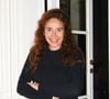 "Je m'étais engagée pour l'écologie depuis des années, mais à ce moment-là, j'ai voulu ressentir l'impact que la nature avait sur moi", avait-elle confié à La Nouvelle République en mars 2023,

Isabel Otero - Conférence de presse du Festival TV de Luchon au Studio Harcourt à Paris. Le 10 janvier 2023
© Coadic Guirec / Bestimage