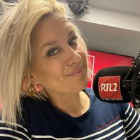 Après ses fiançailles, un bébé pour une animatrice phare de RTL2 : elle annonce sa grossesse le jour de sa rentrée !