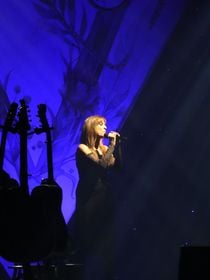 "La maison de mon enfance est à vendre" : A 59 ans, cette star de la chanson se sépare de ce bien si précieux pour elle