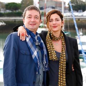 Valérie Karsenti et Frédéric Bouraly prouvent que certaines rencontres artistiques peuvent donner naissance à de véritables amitiés indéfectibles...

Valerie Karsenti et frederic Bouraly pour " Scènes de menages " lors du 14e Festival de la fiction TV à La Rochelle, France, le 15 septembre 2012. Photo par Patrick Bernard/ABACAPRESS.COM