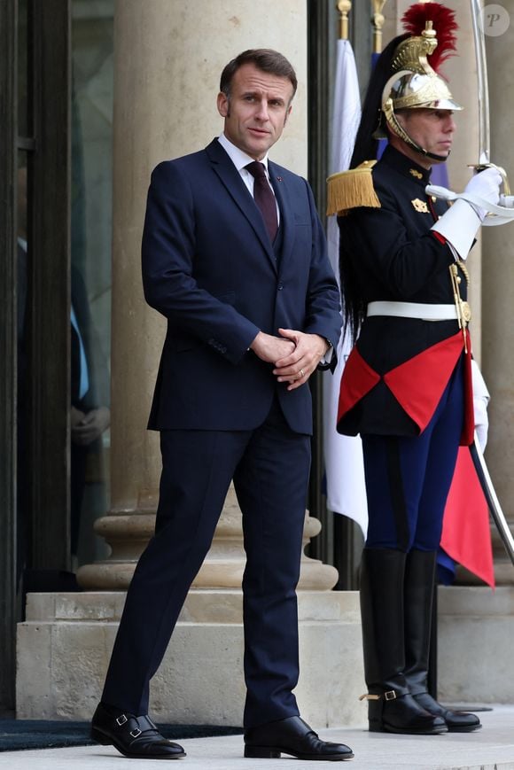 Le président Emmanuel Macron reçoit son homologue de la République du Panama pour un entretien au palais présidentiel de l'Elysée à Paris, France, le 21 octobre 2024. © Stéphane Lemouton/Bestimage