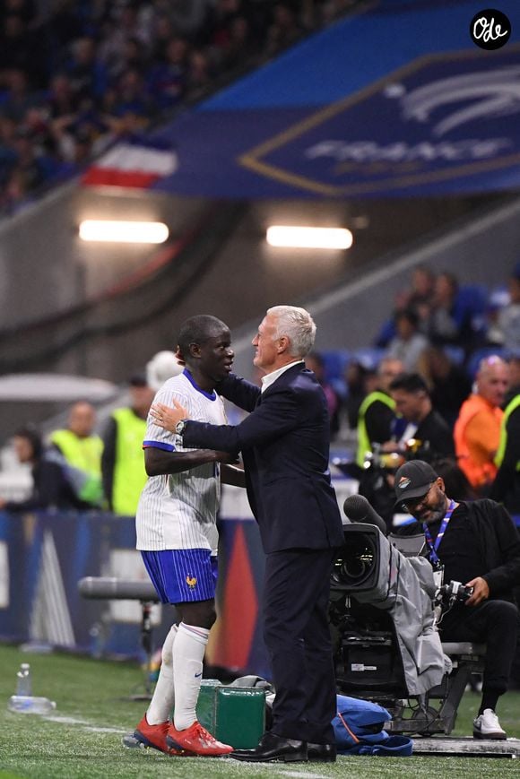 13 N golo Ngolo KANTE (fra) - Didier DESCHAMPS (sélectionneur de la France) lors du match de la Ligue des Nations de l'UEFA 2024/2025 opposant la France à la Belgique au Groupama Stadium, le 9 septembre 2024 à Lyon, en France. Photo d'Anthony Bibard/FEP/Icon Sport/ABACAPRESS.COM
