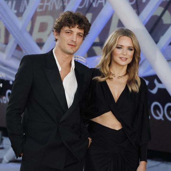 Niels Schneider et sa compagne Virginie Efira - Arrivées des personnalités pour la cérémonie en hommage au réalisateur américain J.Gray donnée lors du 19ème Festival International du Film de Marrakech le 12 novembre 2022.
© Denis Guignebourg / Bestimage