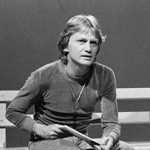 Avis aux intéressés !

Archives - En France, à Paris, Claude François et France Gall sur un plateau de télévision.