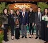 La famille princière de Monaco s'est donc agrandie

Mélanie-Antoinette de Massy, Camille Gottlieb, la princesse Stéphanie, le prince Albert II de Monaco, la princesse Charlene, Louis Ducruet et sa femme Marie lors de l’inauguration du restaurant Amazonico Monte-Carlo à Monaco le 4 avril 2024.
© Olivier Huitel / Pool Monaco / Bestimage