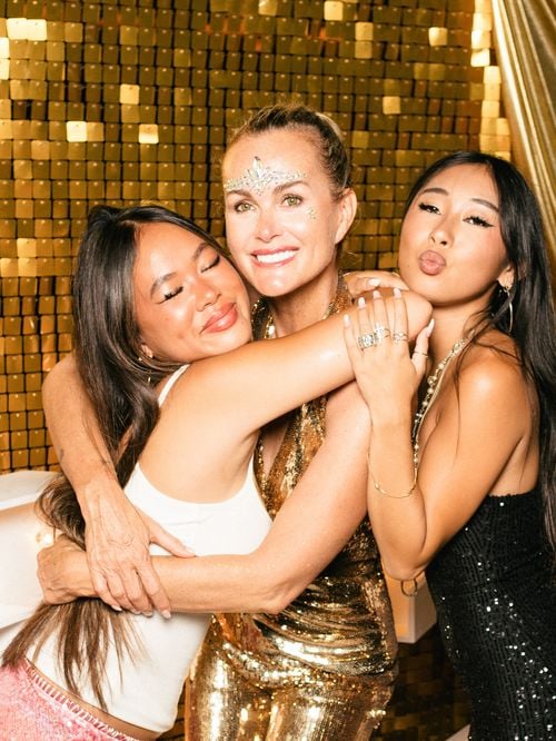 Laeticia Hallyday retrouve son paradis de Saint-Barth avec Jade et Joy : ces belles images partagées