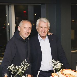 Exclusif - Gad Elmaleh célèbre les cinquante ans de carrière de Gilbert Coullier sur la scène du Zenith de Rouen à la fin de son spectacle "Lui même" 
Le 28 mars 2025. © Jack Tribeca / Bestimage