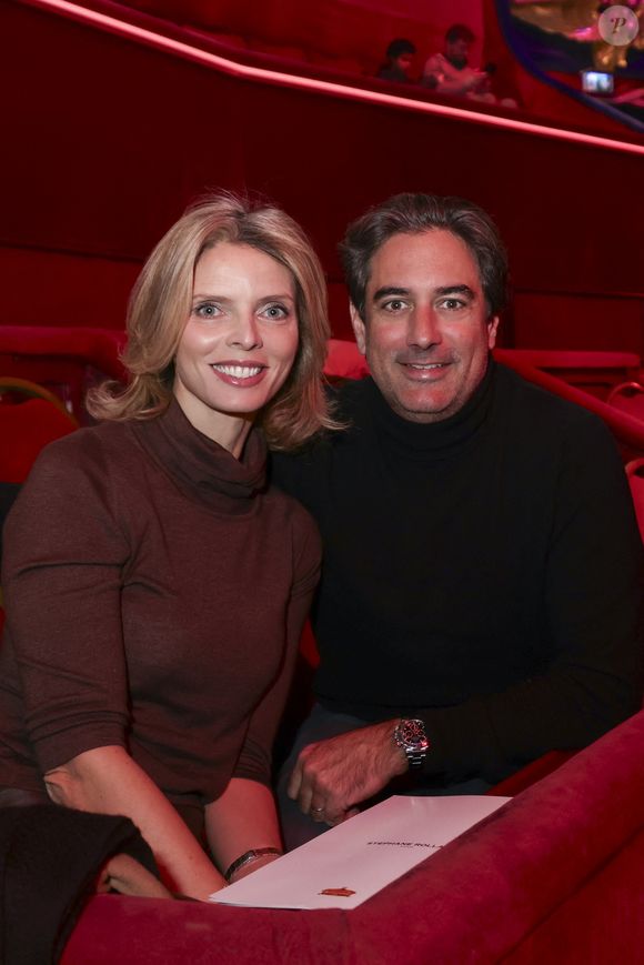 Sylvie Tellier et son mari, lors de la représentation pour Les Pièces Jaunes du Cirque Bouglione au Cirque d'Hiver organisée par le couturier Stéphane Rolland et Pierre Martinez, Paris, France, le 10 janvier 2026. © Jack Tribeca / Bestimage