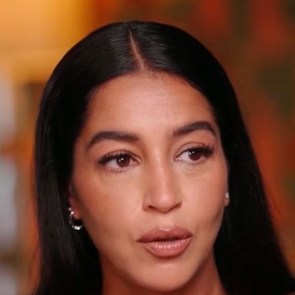 Leila Bekhti - face à Audrey Crespo-Mara - dans le "Portrait de la semaine" pour l'émission Sept à Huit diffusée sur TF1 ce dimanche 9 mars 2025.