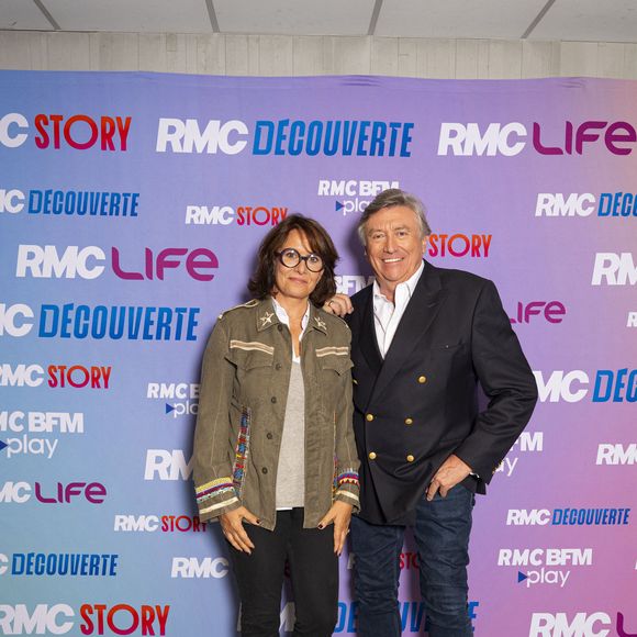 Carole Rousseau et Jacques Legros lors de la conférence de presse de rentrée des chaînes du groupe RMC-BFM à Paris, le 17 septembre 2025. Pierre Perusseau / Bestimage