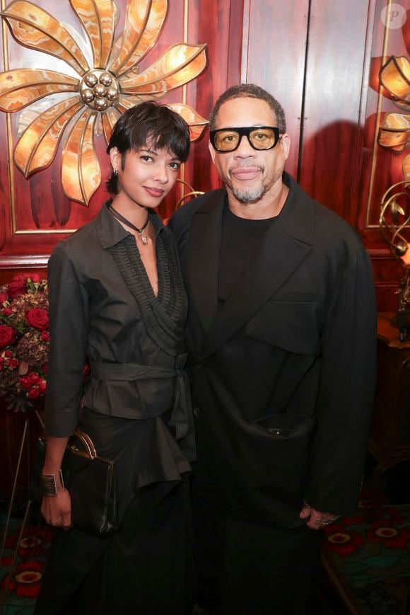 JoeyStarr et sa compagne Pauline Latchoumanin lors de la soirée Omar Harfouch "Dîner chez Maxim's" à Paris le 9 octobre 2024. © Perusseau / Tribeca / Bestimage