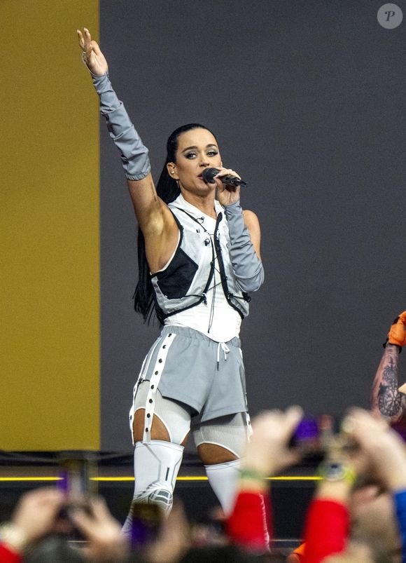 Katy Perry lors de la cérémonie d'ouverture des "Invictus Games Vancouver Whistler 2025" au Canada, le 9 février 2025 © Backgrid UK/ Bestimage