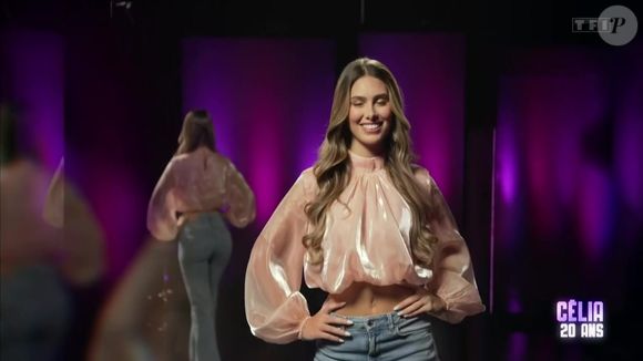 Célia lors du tournage de son portrait pour "Secret Story 2025"