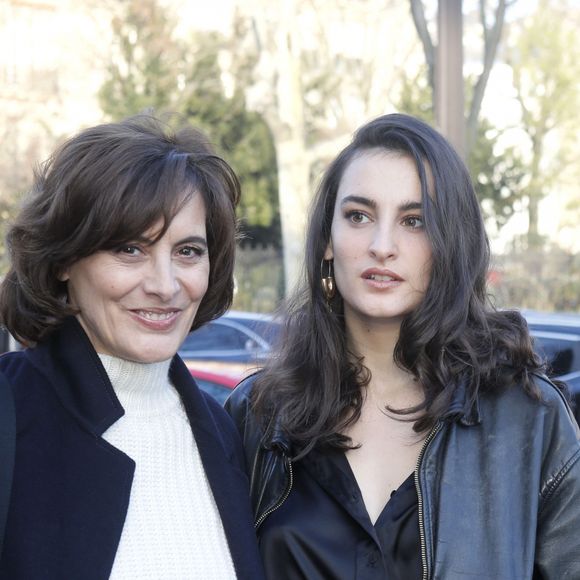 Inès de La Fressange et sa fille Nine - Arrivées au défilé de mode Haute-Couture printemps-été 2020 "Schiaparelli" à Paris. Le 20 janvier 2020 © Veeren Ramsamy-Christophe Clovis / Bestimage