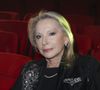 Des fenêtres de sa maison, elle aperçoit les péniches sur la Seine qui remontent vers Rouen ou descendent vers Paris.

Véronique Sanson - Michel Fugain et Véronique Sanson se décorent mutuellement de l'Ordre des Arts et des Lettre à l'occasion du concert de Michel Fugain et de sa femme Sanda à Bobino, Paris le 27 janvier 2025.
Michel Fugain, icône de la chanson française, a célébré en 2024 ses 60 ans de carrière avec un nouvel album intitulé La Vie, l'Amour, etc....
Pour marquer cet événement, il a entamé une tournée exceptionnelle qui passera par plusieurs scènes parisiennes en 2025.
À Paris, il se produira à Bobino les lundis 13, 20 et 27 janvier, ainsi que le 3 février 2025, à 20h30. Ce spectacle, également nommé La Vie, l'Amour, etc..., propose un voyage musical à travers ses plus grands succès. Chaque chanson, portée par une interprétation pleine de générosité, promet de raviver des souvenirs et d'émouvoir le public. © Jack Tribeca / Bestimage