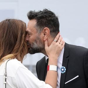 On la voit avec son amoureux partager des moments de complicité dans les rues colorées de Palerme.

Marlène Schiappa Secrétaire d'Etat auprès de la Première ministre, chargée de l'Economie sociale et solidaire et de la Vie associative et sonn compagnon lors de la cérémonie du 143ème défilé militaire du 14 juillet, jour de la Fête Nationale, sur les Champs-Elysées et la place de la Concorde, à Paris, France, le 14 juillet 2023. © Stéphane Lemouton/Bestimage