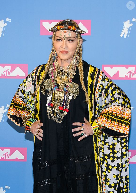 Alors que Madonna occupait sa loge, son garde du corps lui a interdit d’y entrer.

Madonna - Photocall des MTV Video Music Awards 2018 au Radio City Music Hall à New York, le 20 août 2018. © Mario Santoro/AdMedia via ZUMA Press/Bestimage