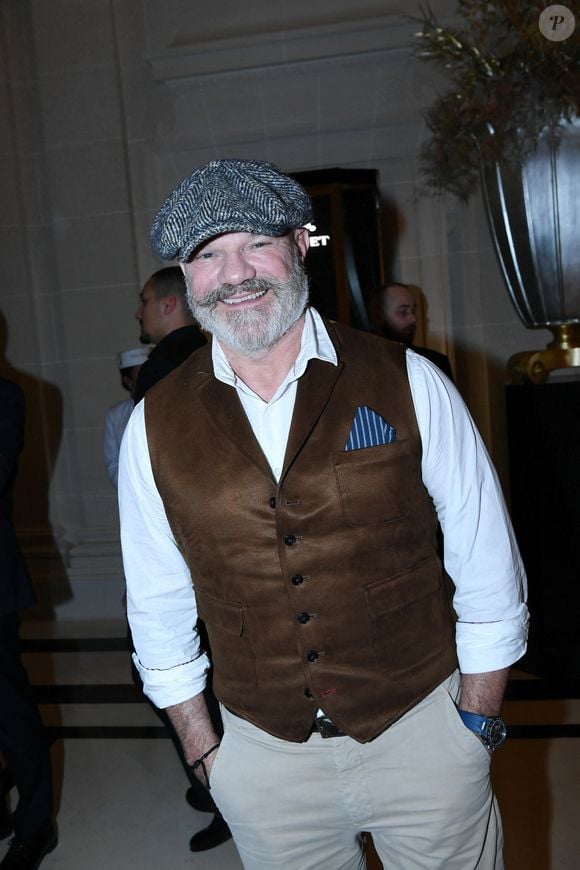 Les deux hommes se retrouvent sur le tournage de la nouvelle saison de "Top Chef".

Philippe Etchebest - Soirée du 10ème anniversaire de l'hôtel Peninsula à Paris le 28 novembre 2024. © Rachid Bellak/Bestimage