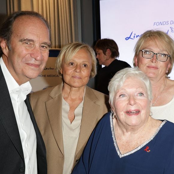 Exclusif - Xavier Niel, Muriel Robin, Line Renaud et Claude Chirac - 6ème remise du prix "Fonds de dotation Line Renaud-Loulou Gasté" pour la recherche médicale à la Maison de la Recherche à Paris le 25 novembre 2024. 
© Coadic Guirec/Bestimage