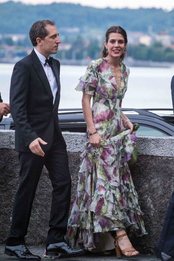 Charlotte Casiraghi et son compagnon Gad Elmaleh - Arrivées pour la soirée de mariage de Pierre Casiraghi et Beatrice Borromeo au château Rocca Angera (château appartenant à la famille Borromeo) à Angera sur les Iles Borromées, sur le Lac Majeur, le 1er août 2015.
© SGP / BESTIMAGE