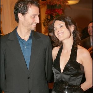 L'objectif partagé par Arié Elmaleh et Virginie Ledoyen est clair : faire d'Isaac et Amalia des adultes indépendants. Le comédien conclut son propos en expliquant vouloir avant tout qu'ils deviennent "libres et autonomes dans leurs choix comme dans leurs questionnements".

Virginie Ledoyen et Arié Elmaleh
