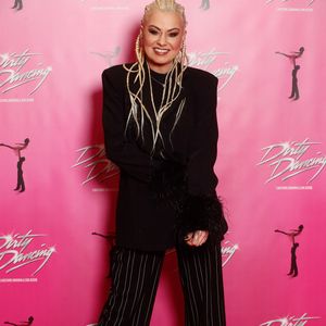 Exclusif - Katrina Patchett - Photocall du spectacle "Dirty Dancing" au Dôme de Paris. Le 27 novembre 2024
© Christophe Clovis / Bestimage