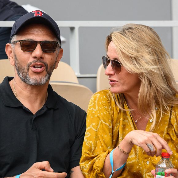 Roschdy Zem et Sarah Poniatowski assistent aux Internationaux de France 2023 à Roland Garros le 11 juin 2023 à Paris, France. Photo by Laurent Zabulon/ABACAPRESS.COM