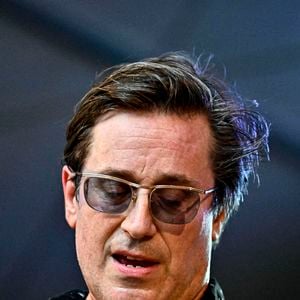 C'est dans le Nord de l'île qu'il a investi dans la pierre il y a quelques années et il a pas mal d'habitudes

Thomas Dutronc en concert lors du 5ème Festival de Jazz en Albret à Nérac, le 14 septembre 2025. 
© Thierry Breton / PsnewZ / Bestimage