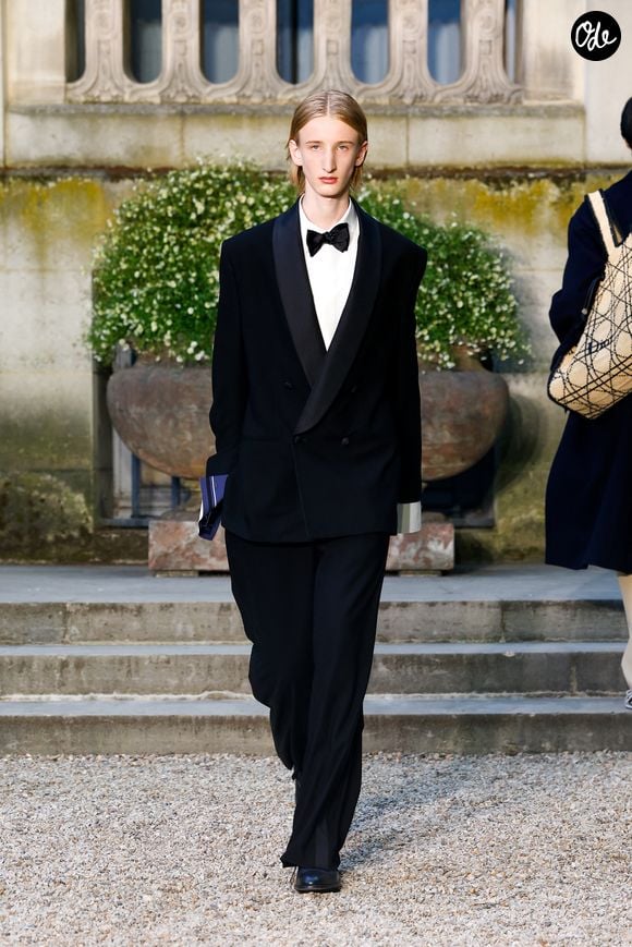Défilé de mode Dior Homme Prêt à Porter Collection Homme Printemps/Été 2027 lors de la Fashion Week de Paris, France, le 24 juin 2026. © Bestimage