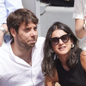 "Il y a un bonheur à pouvoir s'engueuler sur un entretien ou à se challenger pour le meilleur invité", s'enthousiasme-t-il.

Agathe Lambret et Benjamin Duhamel - Célébrités dans les tribunes de la finale Dames des Internationaux de Tennis de Roland Garros à Paris le 8 juin 2024. © Jacovides-Moreau/Bestimage