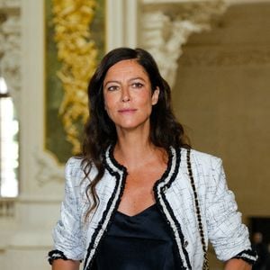 Anna Mouglalis au deuxième défilé Chanel "Collection Haute Couture Automne/Hiver 2026-2027" lors de la Fashion Week de Paris, le 7 juillet 2026
© Pauline Mourey / Bestimage