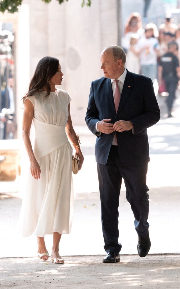 La reine Letizia d'Espagne, le prince Albert II de Monaco lors du 150ème anniversaire de l'établissement des premières relations diplomatiques entre l'Espagne et Monaco au Jardin botanique royal à Madrid le 1er juin 2026. LALO YASKY / BESTIMAGE