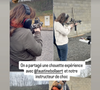 Sur les images, la figure de France Télévisions apparaît bien équipée d'un casque antibruit et est munie d'abord d'une carabine semi-auto puis d'un pistolet semi-automatique. Dans un stand extérieur, elle vise des cibles papier classiques.

Faustine Bollaert s'initie au tir sportif.