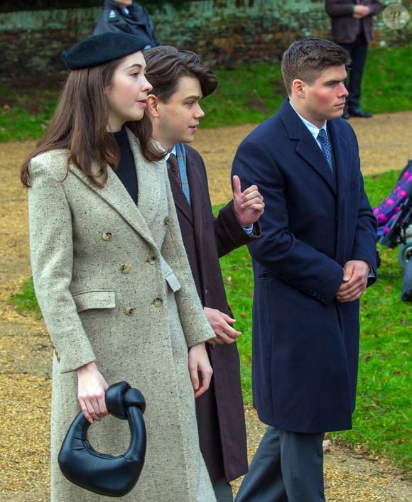 Samuel and Arthur Chatto - La famille royale britannique se rend à la messe de Noël à Sandringham le 25 décembre 2024.