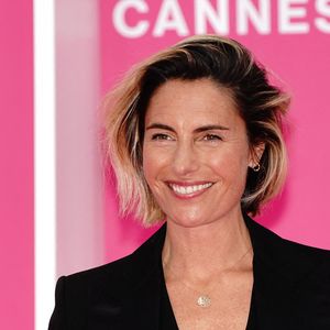 Alessandra Sublet - Arrivées au photocall de la cérémonie de clôture sur le pink carpet de la 5ème édition du Festival International Canneseries à Cannes le 6 avril 2022.  © Norbert Scanella / Panoramic / Bestimage