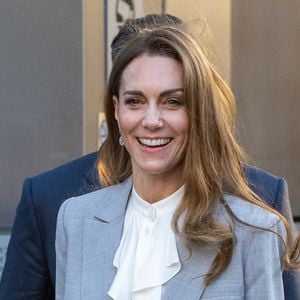 Kate Middleton a fait une apparition très remarquée.

La princesse de Galles (Catherine (Kate) Middleton, princesse de Galles) quitte le Sommet sur l'avenir de la main-d'œuvre, organisé par la Royal Foundation.Business Taskforce for Early Childhood à la Salesforce Tower dans la City de Londres, Royaume-Uni. Photo © Thomas Krych/ZUMA Press Wire/Bestimage