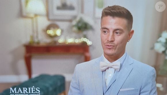 C'est à l'aveugle et sans s'entendre qu'ils se sont rencontrés
Guillaume et Sophie se rencontrent lors de l'épisode 5 de "Mariés au premier regard 2025", diffusé le 31 mars, sur M6