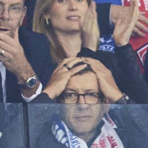 Dany Boon en tribune lors du match de football en Ligue des champions (Champions League) au stade Décathlon Aréna Stade Pierre Mauroy, le 2 octobre 2024. AGENCE / BESTIMAGE