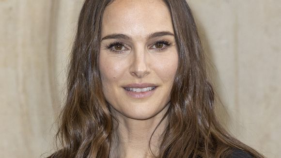 Natalie Portman toujours aussi heureuse à Paris : cette personne aux côtés de qui l'actrice savoure sa troisième grossesse, et ce n’est pas son compagnon !