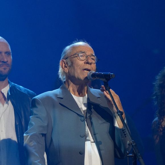 Exclusif - Guy Balavoine, Roland Karl, Fanny Mandréa - Première du spectacle hommage à Daniel Balavoine "Balavoine, ma bataille" à l'Elispace à Beauvais le 25 septembre 2025. Balavoine, Ma Bataille est un hommage exceptionnel à l'artiste visionnaire Daniel Balavoine, 40 ans après sa disparition.

© Anne-Sophie Guebey/Bestimage