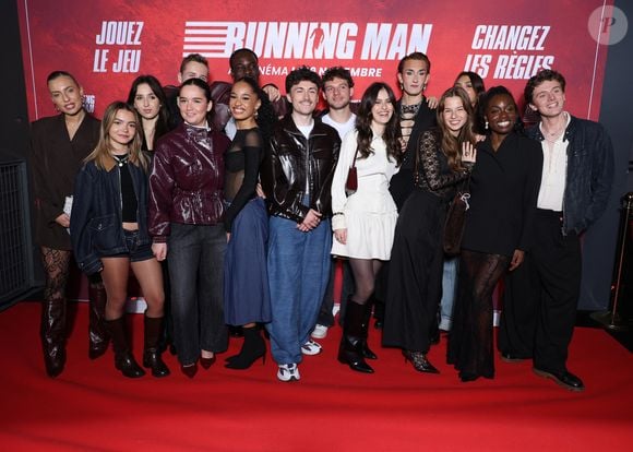 Mais l'aventure n'est pas tout à fait terminée pour les neuf meilleurs élèves de cette saison 13. Mélissa, Ambre, Théo P., Jeanne, Victor, Anouk, Léa, Sarah et Bastiaan participeront à une grande tournée à travers la France qui débute ce 27 février à Reims.

Les élèves de la Star Academy 2025 (Mélissa, Ambre, Théo L., Lily, Noah, Léane, Léo, Théo P., Jeanne, Victor, Anouk, Ema, Sarah et Bastiaan) lors de la première de "Running Man" au cinéma UGC Ciné Cité Bercy à Paris le 3 novembre 2025.

© Denis Guignebourg / Bestimage