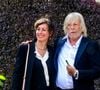 A cette occasion, il a accepté de se confier sur sa vie privée pour nos confrères du "Parisien".
Le chanteur Renaud (Renaud Séchan) et Cerise (de son vrai prénom Christine) - Mariage d'Hugues Aufray et de Murielle Mégevand à la mairie de Marly-Le Roy, France, le 2 septembre 2023.
©Agence / Bestimage