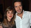 Scénariste de "La famille Bélier", elle est la soeur de Nicolas Bedos.
Nicolas Bedos et sa soeur Victoria Bedos - Aftershow du spectacle de Guy Bedos "La der des der" a l'Olympia a Paris. Le 23 décembre 2013