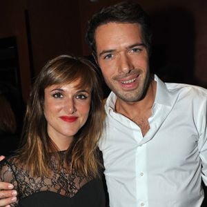 Scénariste de "La famille Bélier", elle est la soeur de Nicolas Bedos.
Nicolas Bedos et sa soeur Victoria Bedos - Aftershow du spectacle de Guy Bedos "La der des der" a l'Olympia a Paris. Le 23 décembre 2013