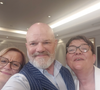 Malgré l'aide de Philippe Etchebest, le restaurant avait fini par fermer.

Philippe Etchebest entouré de Martine et Laurence, restauratrices vues dans "Cauchemar en cuisine", sur M6.