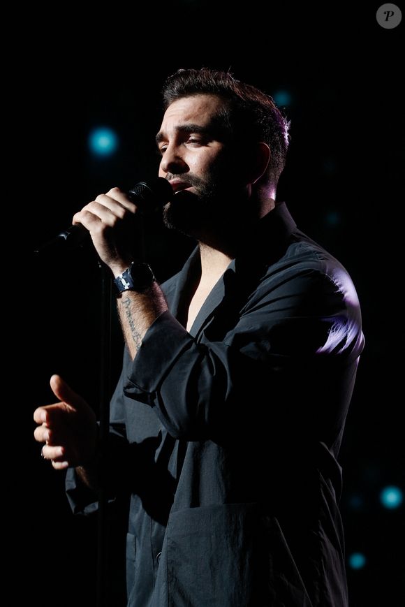 Exclusif - Kendji Girac - Surprises - Enregistrement de l'émission "La Boîte à Secrets N°20" dans les studios de la Cité du Cinéma à Saint-Denis, présentée par F.Bollaert et diffusée le 10 janvier sur France 3
© Christophe Clovis / Bestimage