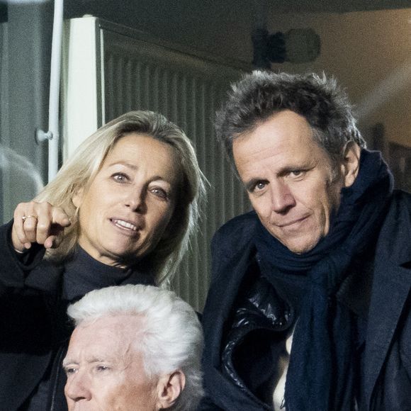 Anne Sophie Lapix et Arthur Sadoun - Personnalités à la finale de la coupe du monde de rugby Afrique du Sud / Nouvelle Zélande (12 - 11) au stade de France à Saint-Denis le 28 octobre 2023.