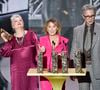 Un César spécial pour la troupe du Splendid, Josiane Balasko,Thierry Lhermitte, Marie-Anne Chazel, sur scène lors de la 46ème cérémonie des César à l'Olympia à Paris le 12 mars 2021. ©   Pierre Villard/ Pool / Bestimage