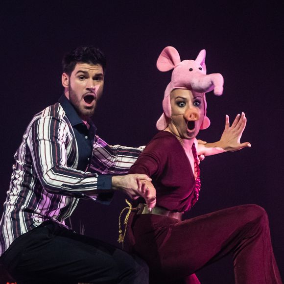 Katrina Patchett, Jordan Mouillerac - La troupe "EntreNous By D'Pendanse" en tournée
© CYRIL MOREAU / BESTIMAGE